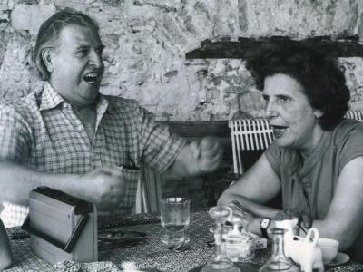 Ada e Mario De Micheli Cantano Anni '70