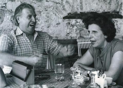 Ada e Mario De Micheli Cantano Anni '70