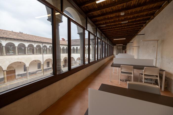 Biblioteca  umanistica chiostro minore